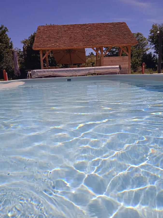 L'Amalgam' Bed & Breakfast Ainay-le-Vieil Exterior photo