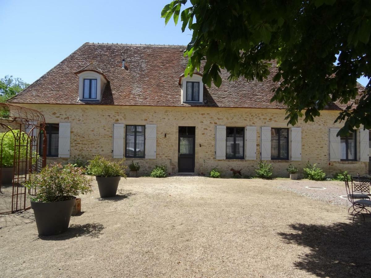 L'Amalgam' Bed & Breakfast Ainay-le-Vieil Exterior photo